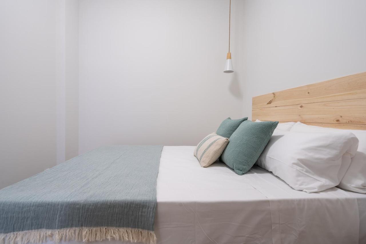 Marina Beach Apartments Valencia Luaran gambar